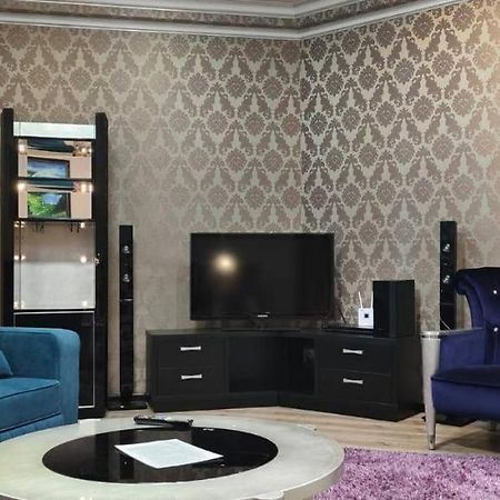 Nurly Tau 2Room Apartments Almaty Esterno foto