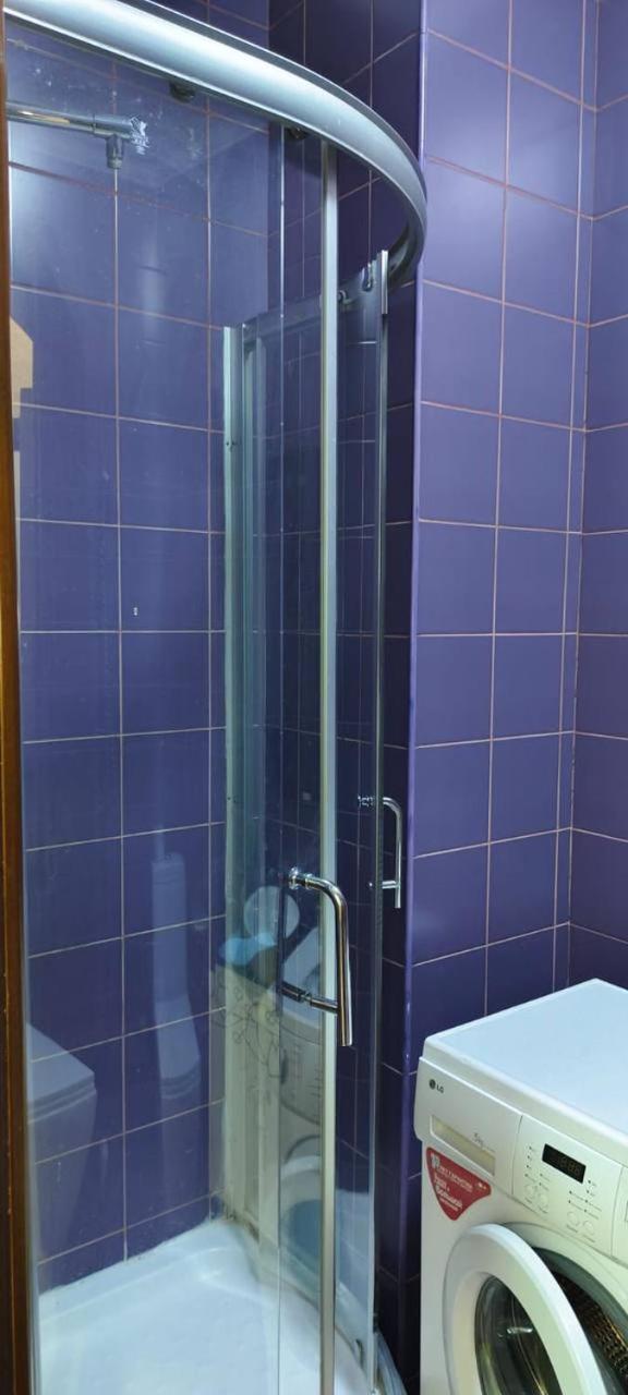 Nurly Tau 2Room Apartments Almaty Esterno foto