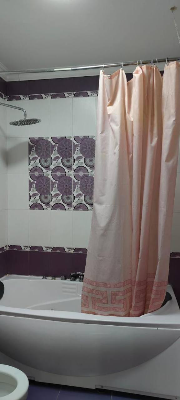 Nurly Tau 2Room Apartments Almaty Esterno foto
