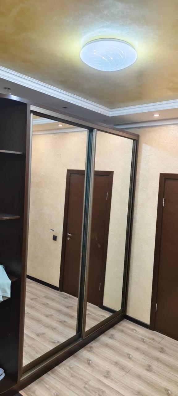 Nurly Tau 2Room Apartments Almaty Esterno foto